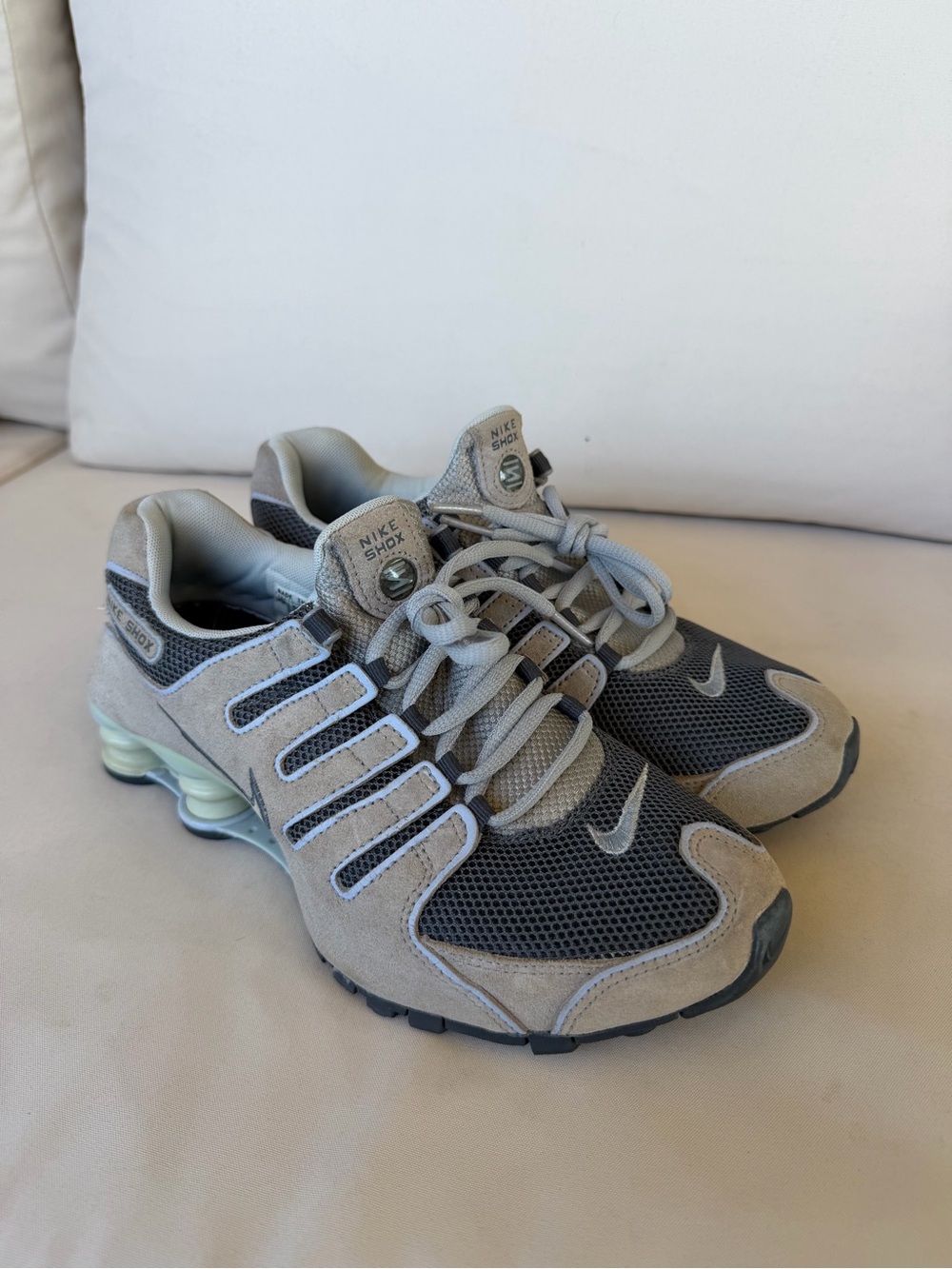 Vintage Nike Shox NZ Grey Blue Y2K Sneakers Women’s Size 7.5
